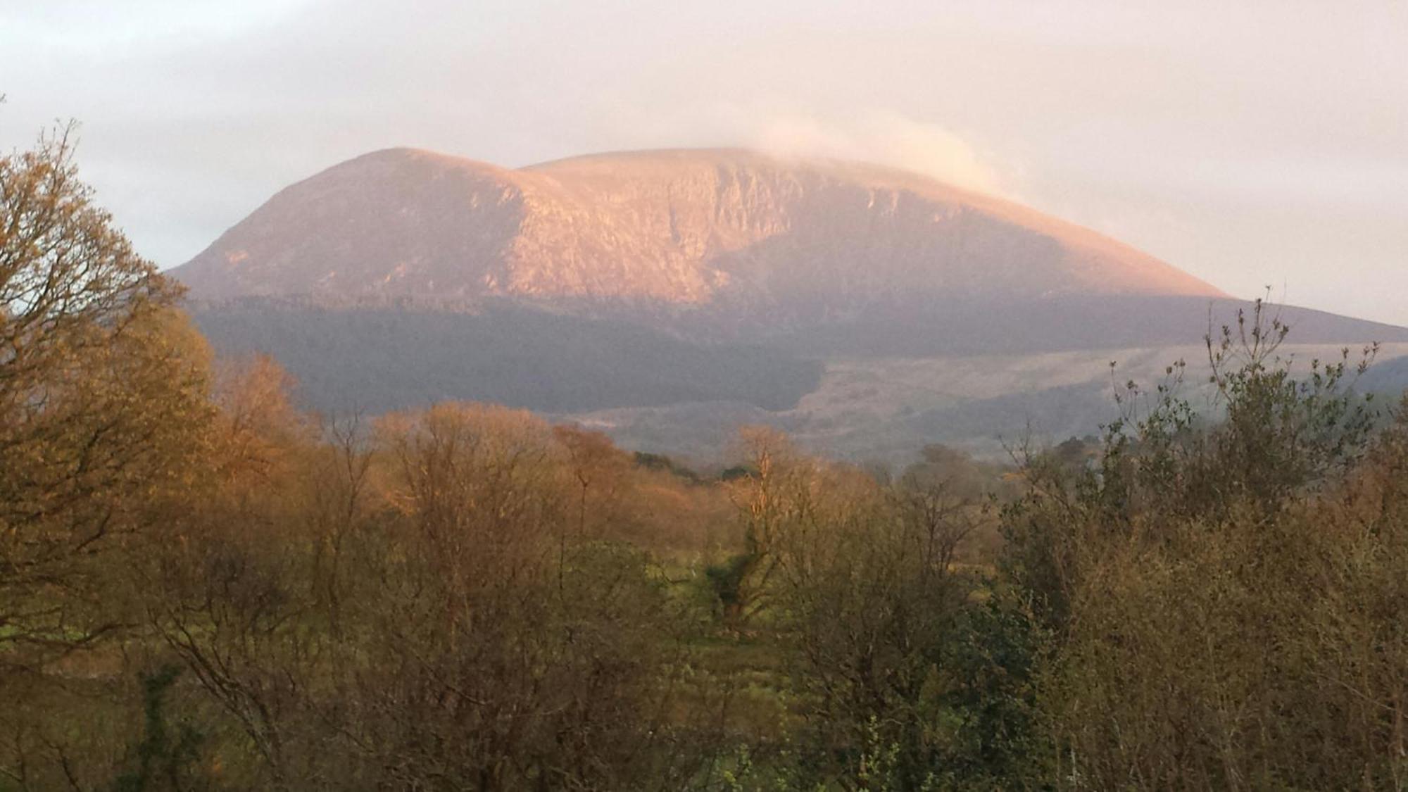 Close To Snowdon With Mountain Views Of Snowdonia *